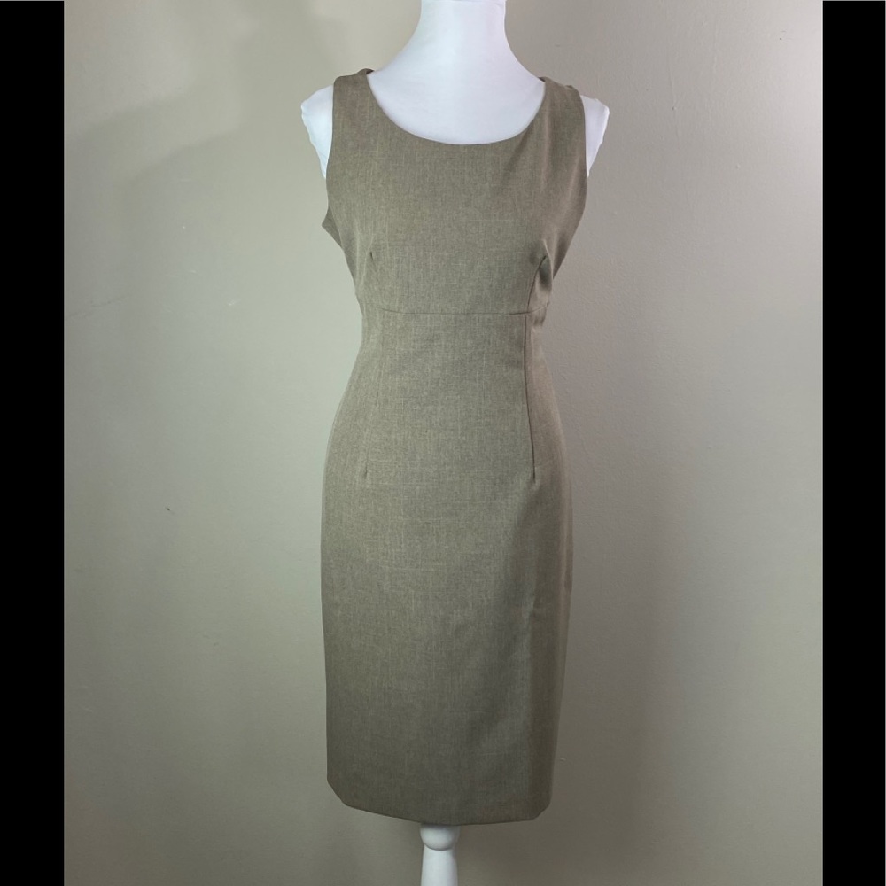 (0020) Kasper Brown-Tan Blend Sheath